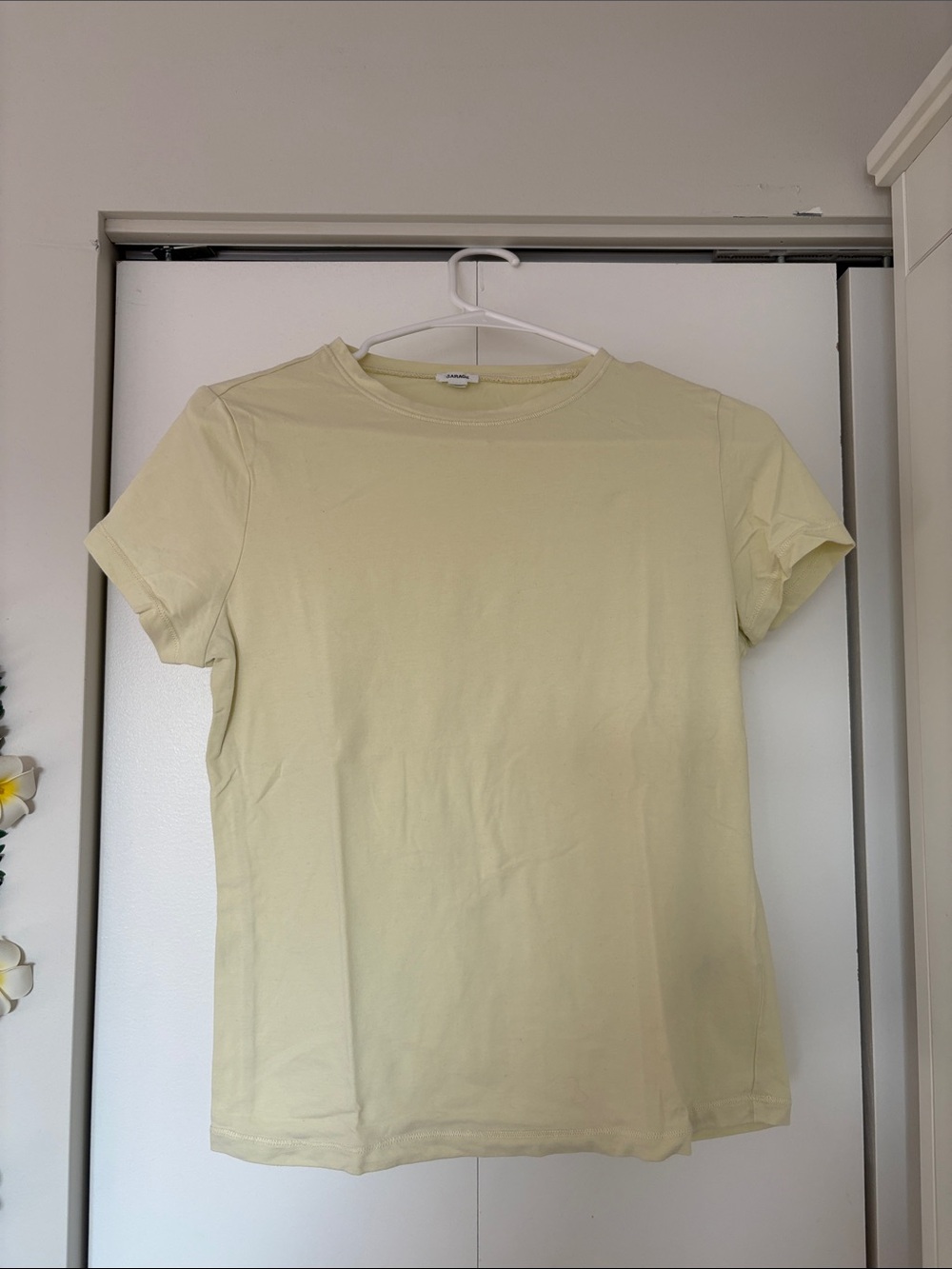 Garage Pale Yellow Short Sleeve Crewneck T‑Shirt